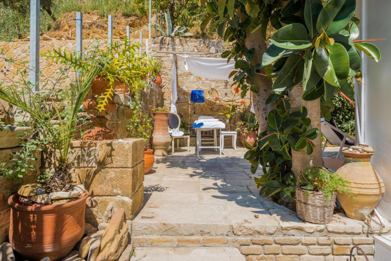 Anastasia Studios Akrotiri  ภายนอก รูปภาพ