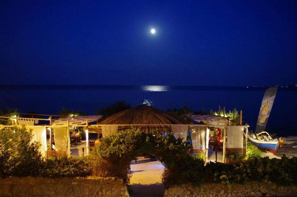 Anastasia Studios Akrotiri  ภายนอก รูปภาพ